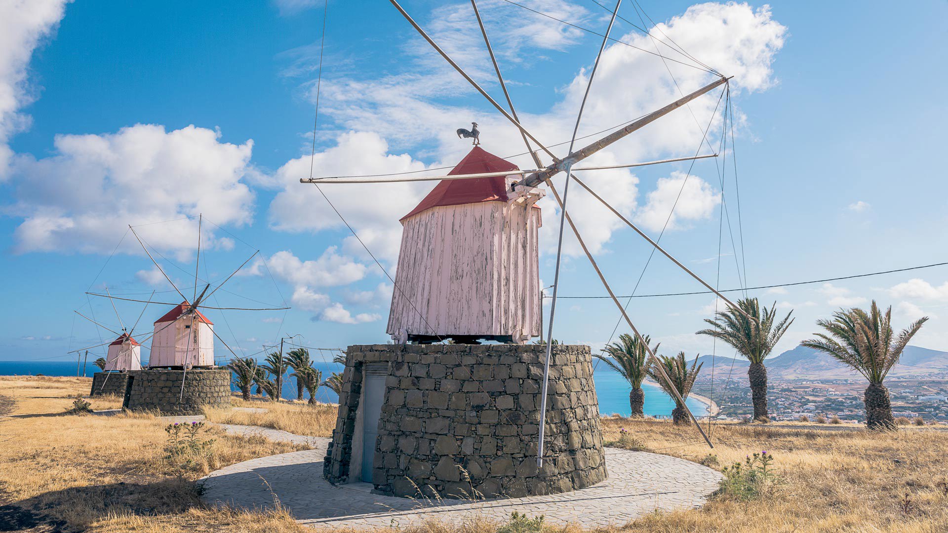 Moulins à vent à Porto Santo, Réserve de biosphère.