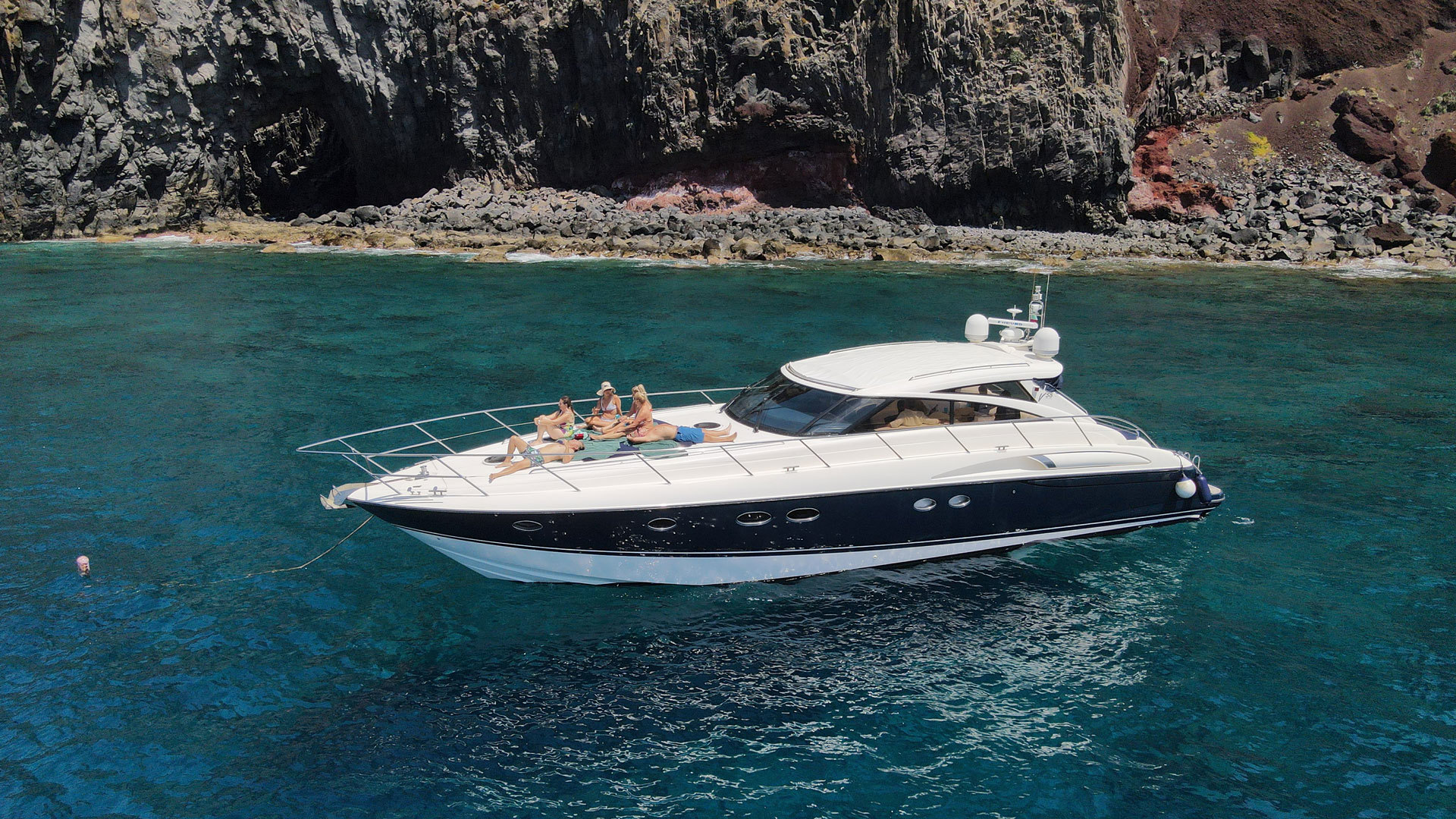 Luxury Charter Madeira 1