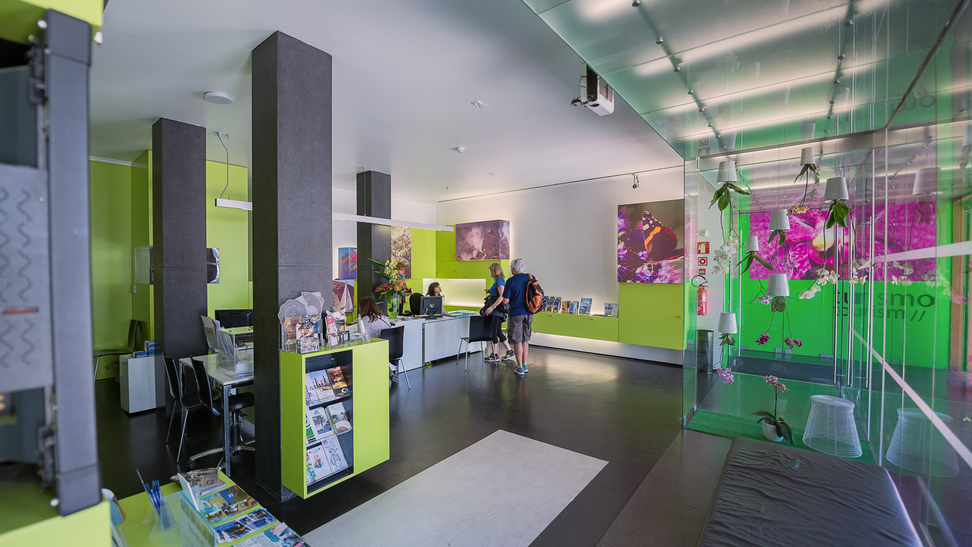 posto de informação avenida arriaga 10