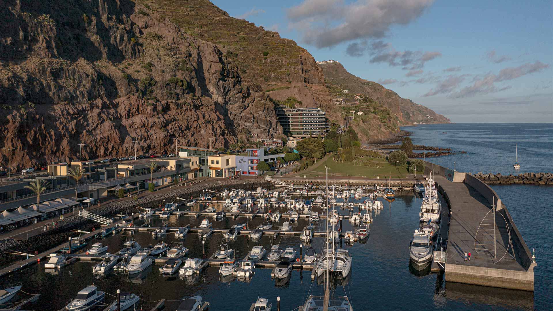 porto de recreio da calheta 1