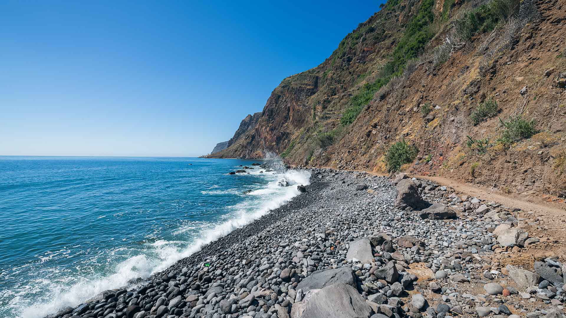 praia da enseada 3