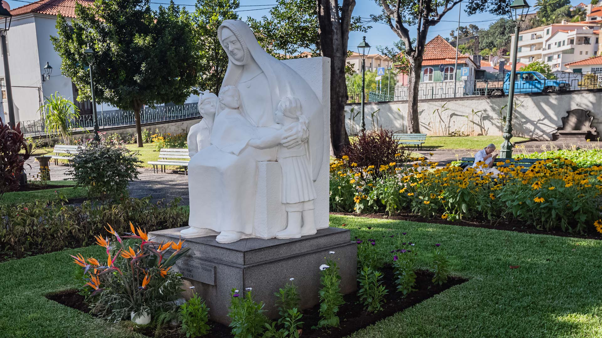 Sculpture of Sister Mary Jane Wilson 2