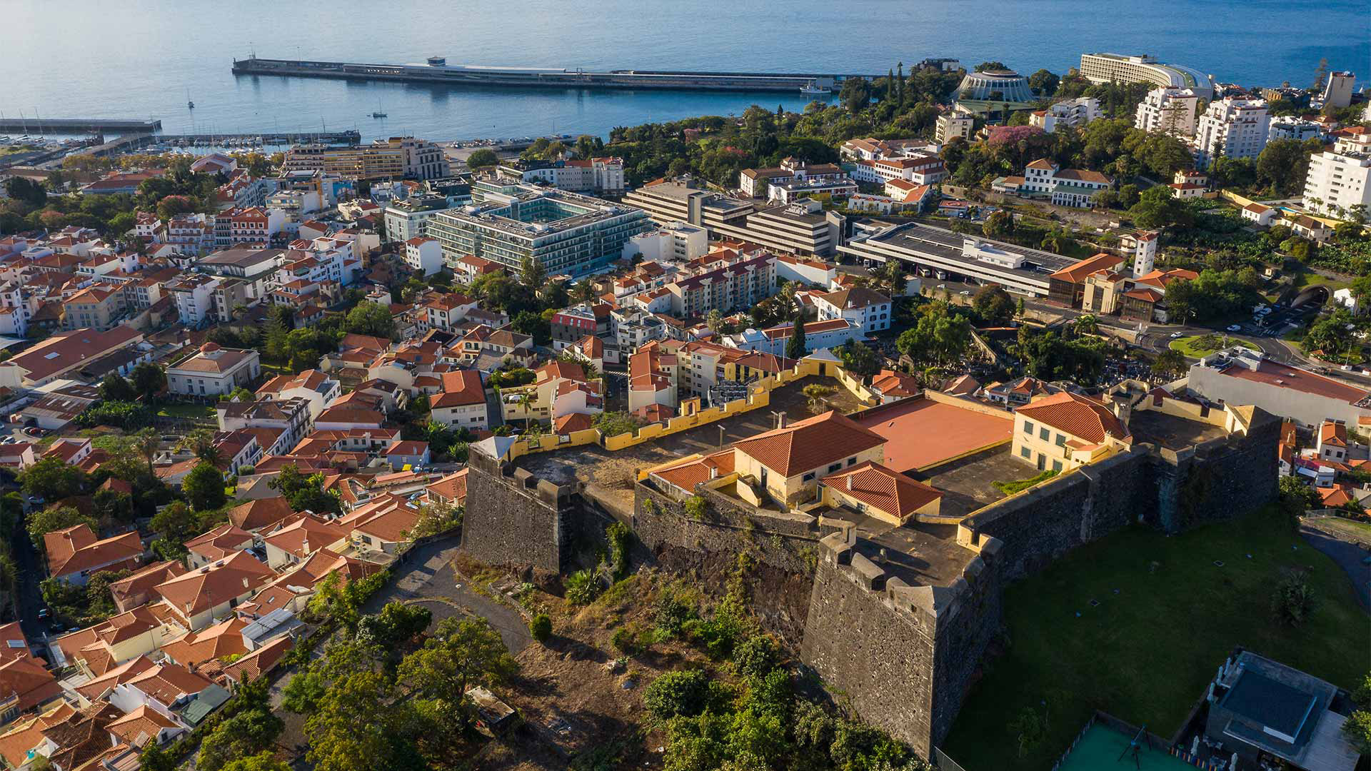 miradouro pico do castelo 7