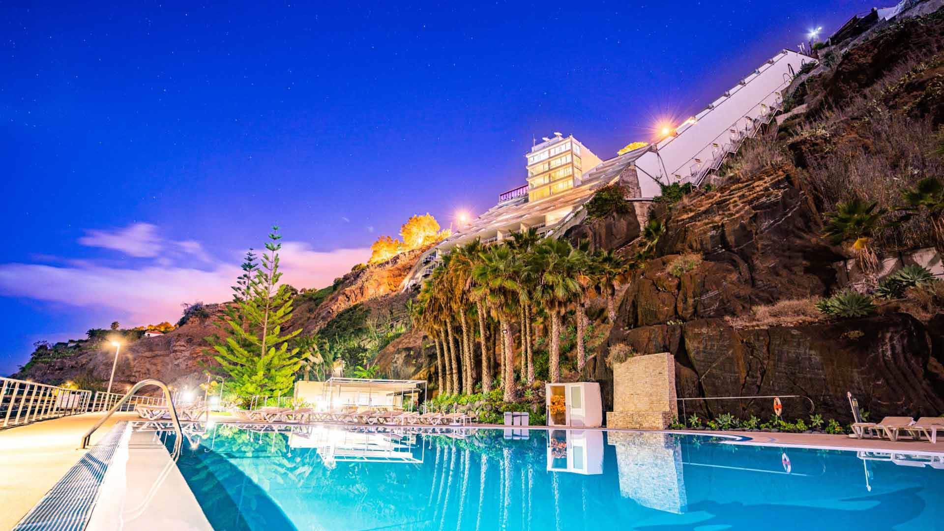 hotel orca praia madeira 7